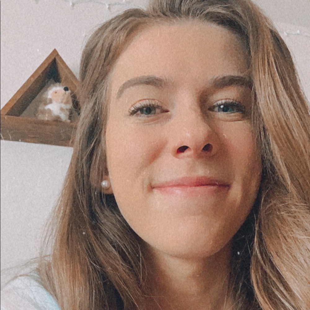 Meet your Posher, Emma